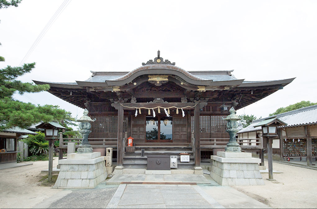 琴弾八幡宮(本殿)